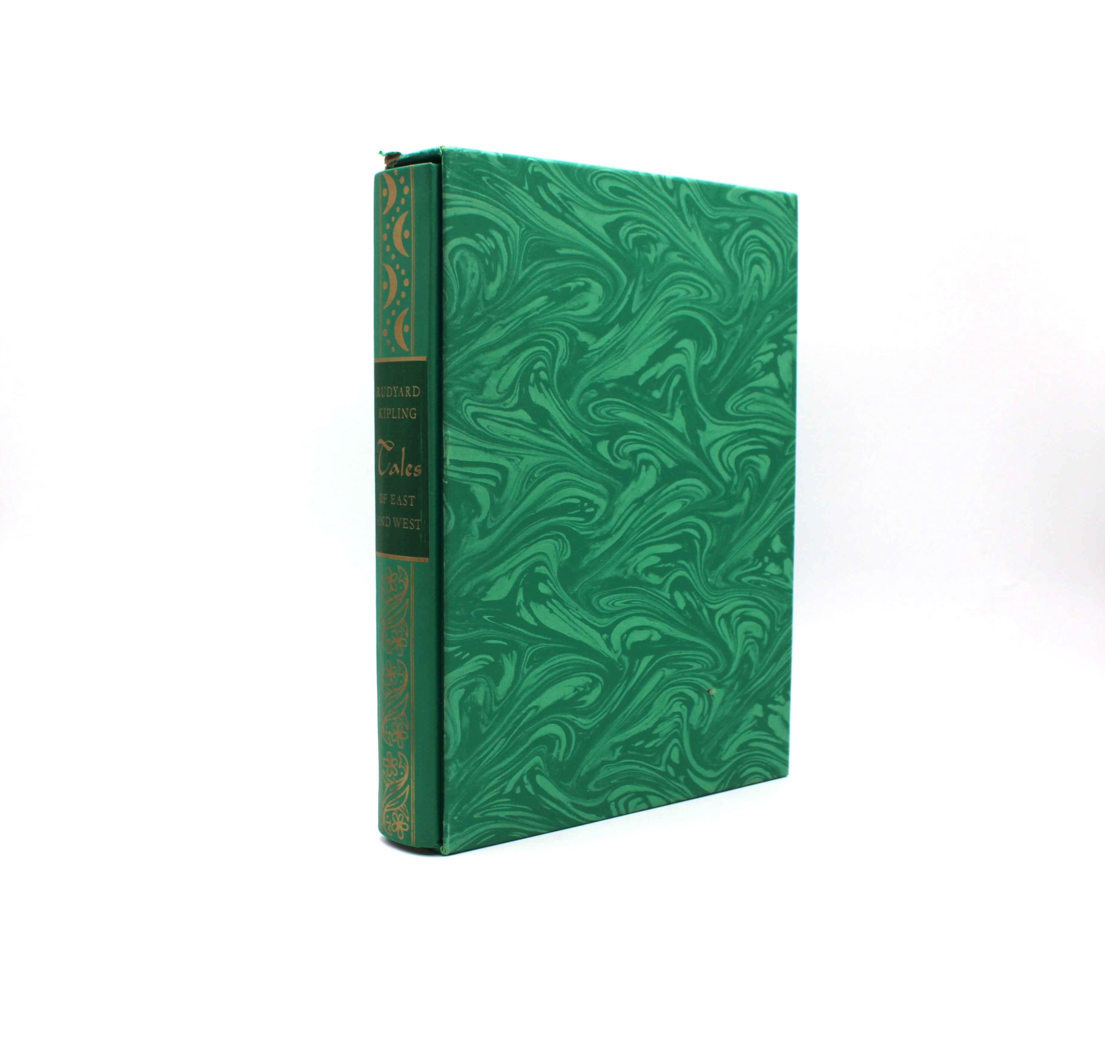 Tales of East and West. By Rudyard Kipling. Illustrated by Charles Raymond. Illustrated Edition. Heritage Press. Avon, 1973.