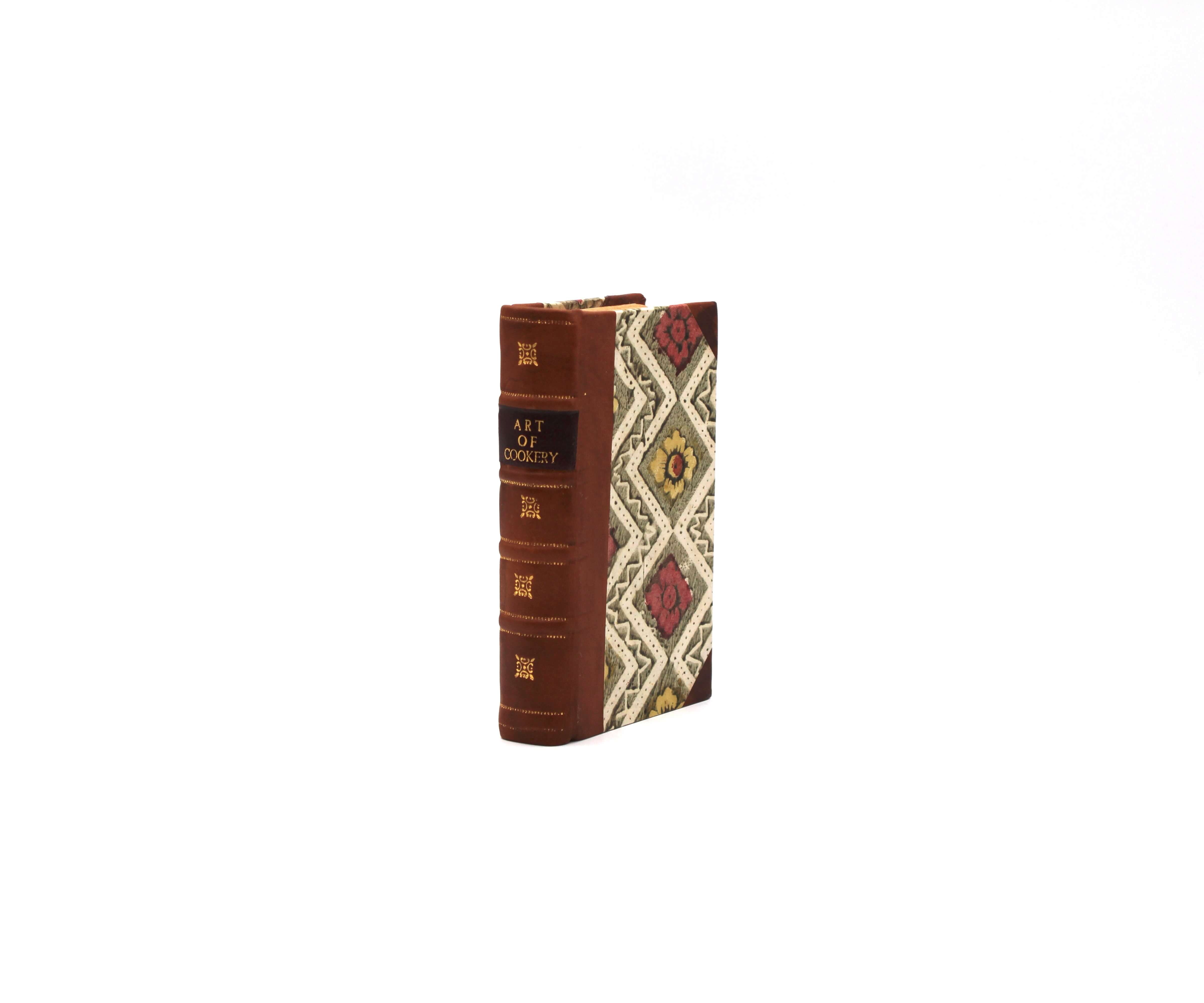 The Art of Cookery. By Hannah Glasse. Pratt Edition, First Printing. J.S. Pratt. London, 1843.